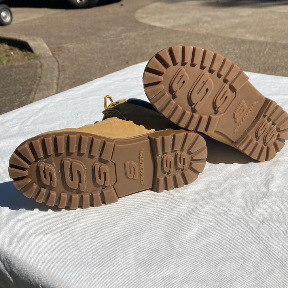 Skechers boots - Picture 6 of 10